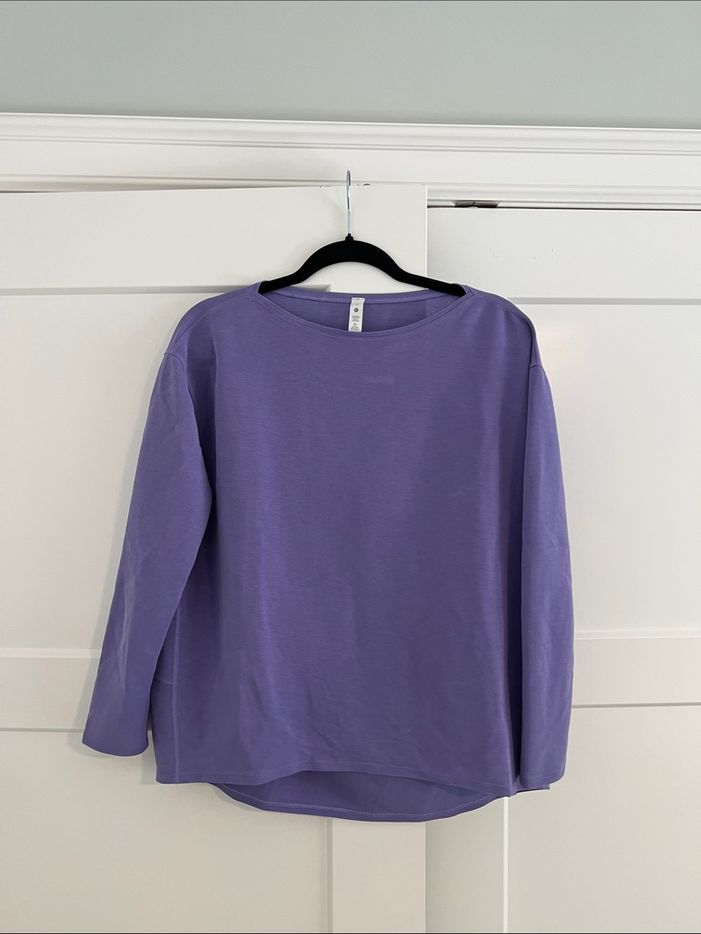 Lululemon long sleeve shirt 8